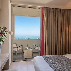 Hotell Kriti *****